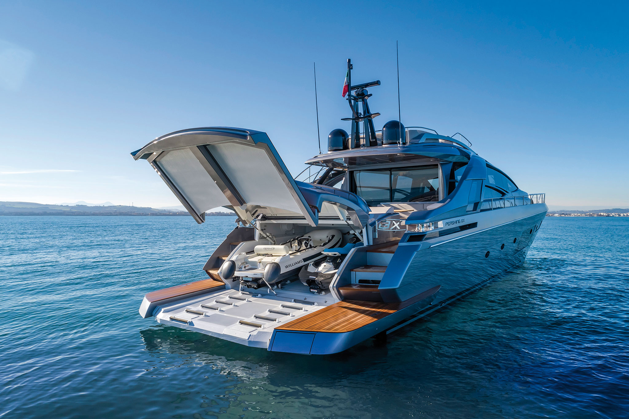 PERSHING-8X-DRONE-223-yachts-france-174